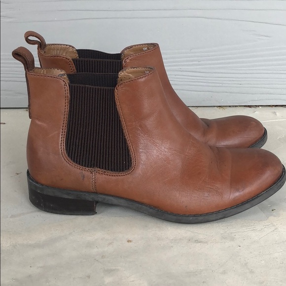 Clark’s Booties - Picture 2 of 5